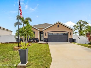 925 Caligula Ave SE, Palm Bay, FL 32909