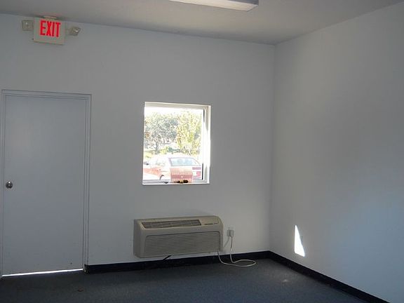 4th image of 4272 E Louisiana Ln