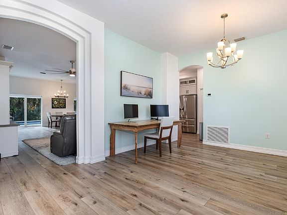 2nd image of 3616 Kennesaw Pl