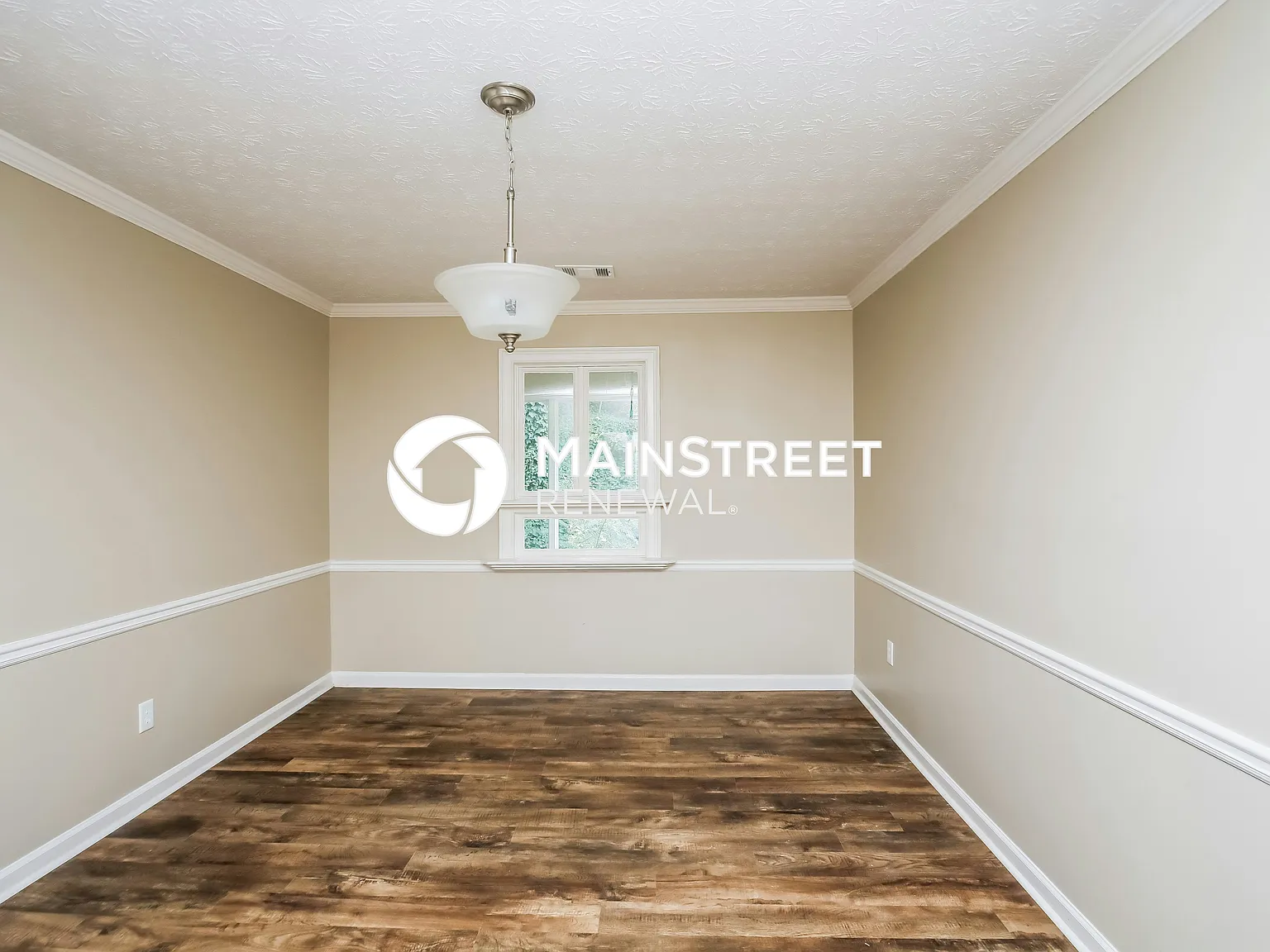 1766 Bertram Ln SW — Photo 4