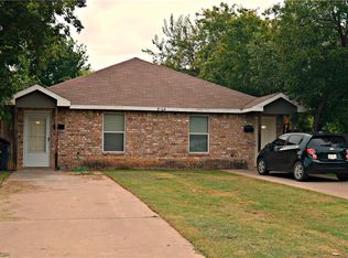 3104 Hutchinson St, Fort Worth, TX 76106