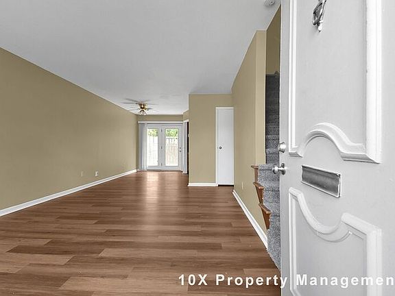 4th image of 1190-1196 McCarley Dr E