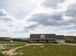 583 Pitchfork Hwy, Meeteetse, WY 82433