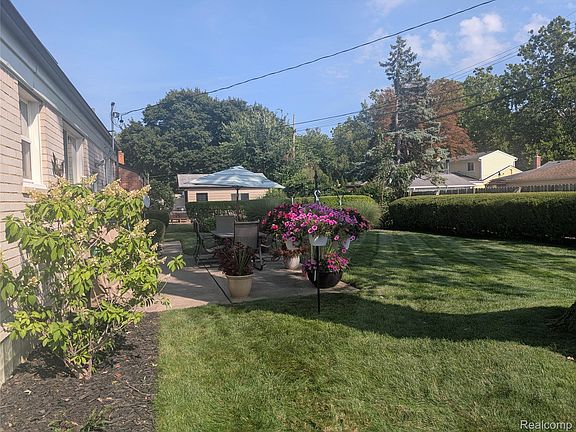 5th image of 30721 Minton St