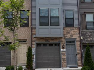 10305 Vista Sola Way, Lanham, MD 20706