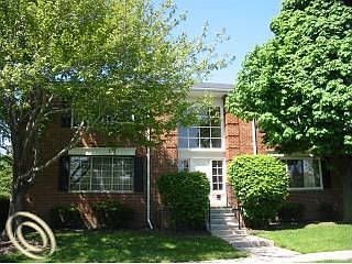 1st image of 760 E Fox Hills Dr #1