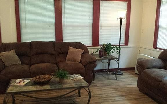 3rd image of 6000 Collins Ct