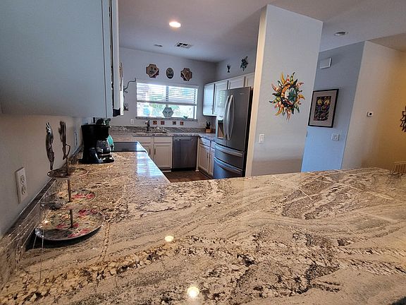 4th image of 205 N 74TH Street #104