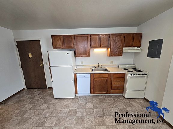 3rd image of 13 N 32nd St #5
