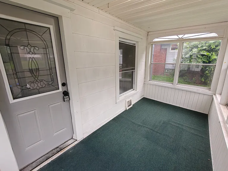 2314 13th St SW — Photo 4