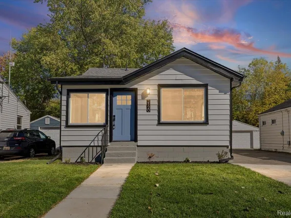 2120 Wrenson St, Ferndale, MI 48220