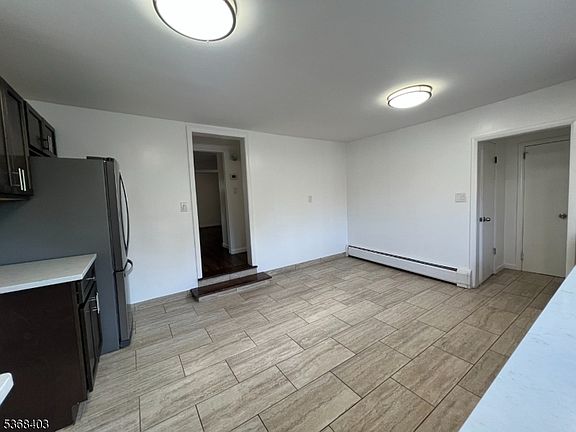4th image of 79 Lower Notch Rd APT 1