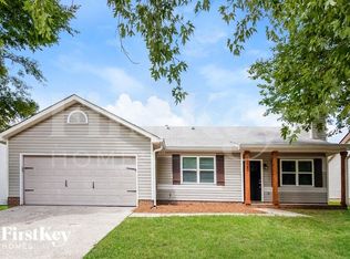 1320 Eagles Landing Dr, Charlotte, NC 28214