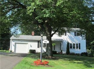 1330 Boyer Rd, Erie, PA 16511