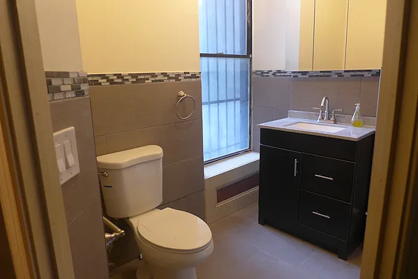 Rented by Garfield Realty  | media 17