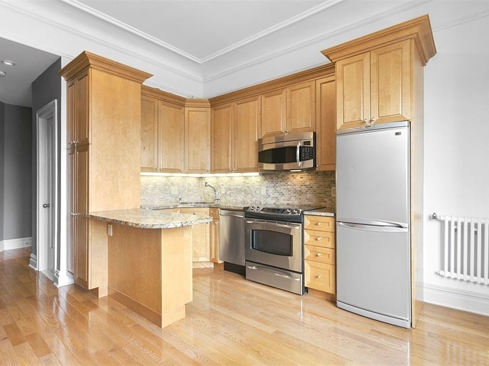 1st image of 140 W 69th St APT 77A
