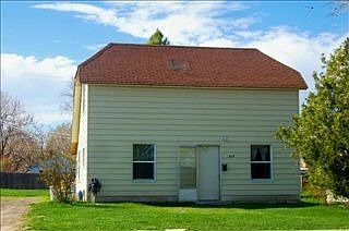 2nd image of 513 B Ave W