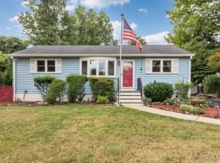 156 Brewster Ave, Piscataway, NJ