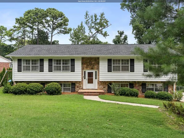 2601 Fargo Dr, Birmingham, AL 35226