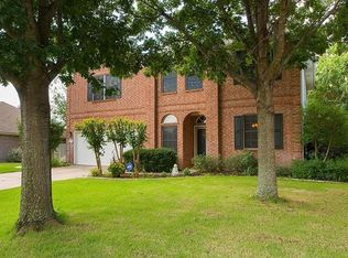 112 Stonehedge Blvd, Georgetown, TX 78626