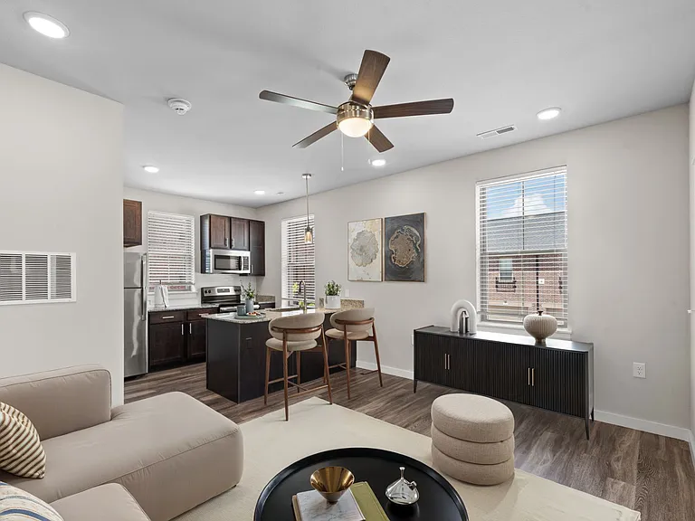 Flow - 1 Bed / 1 Bath - 854 Sq.Ft.