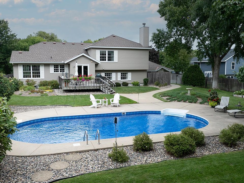 1st image of 2508 Colony Dr
