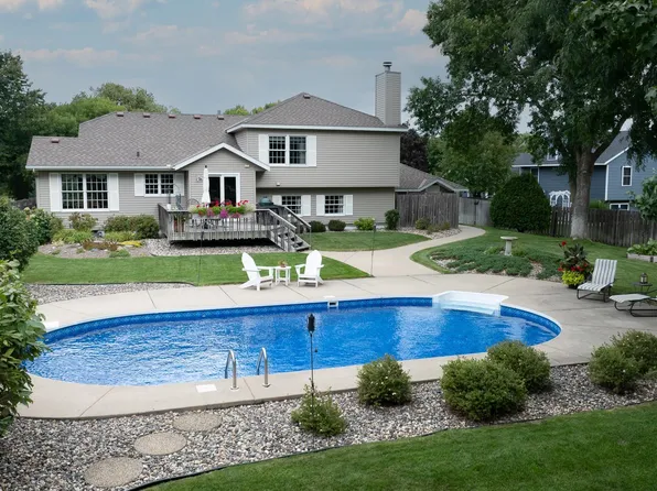 2508 Colony Dr, Saint Cloud, MN 56303