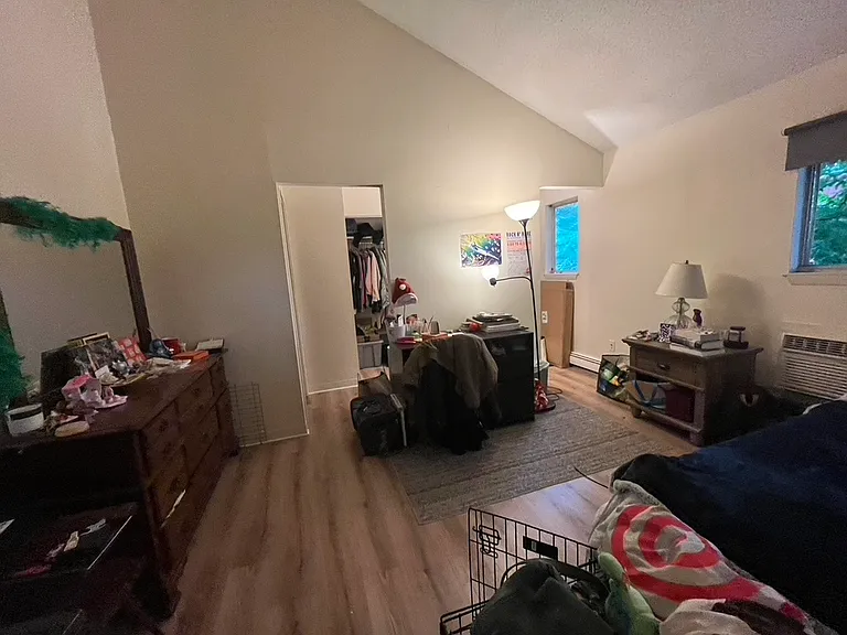 153 Erie St #153 — Photo 5