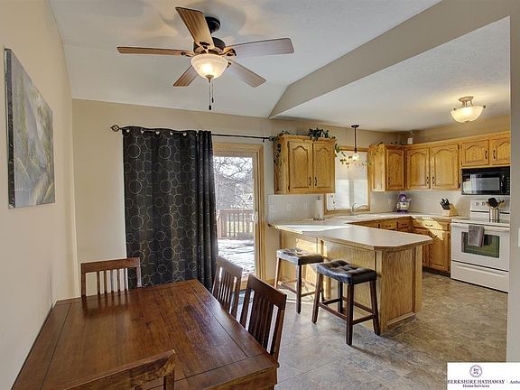 5th image of 4114 N 213th Cir