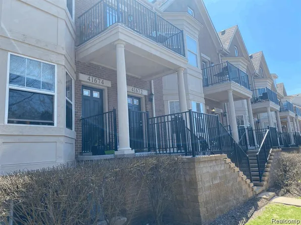41670 Tera Ln, Novi, MI 48375