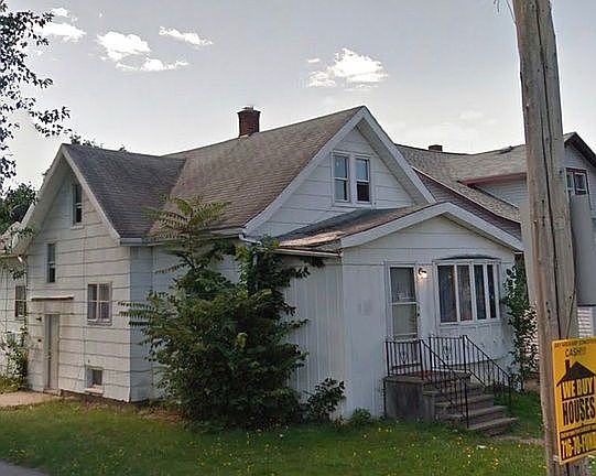 4th image of 229 Stockbridge Ave