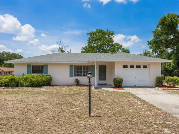 1198 E Hancock Dr, Deltona, FL 32725