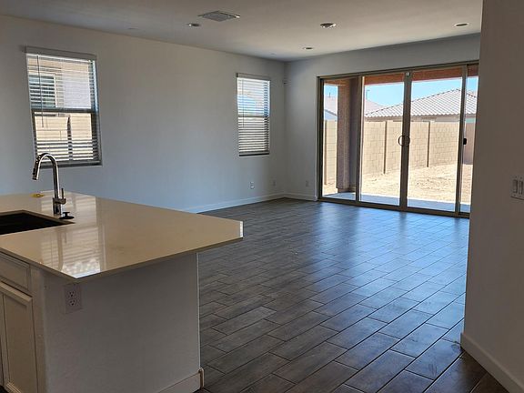 5th image of 9413 W Heatherbrae Dr