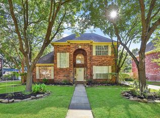 12403 New Hampton Dr, Tomball, TX 77377