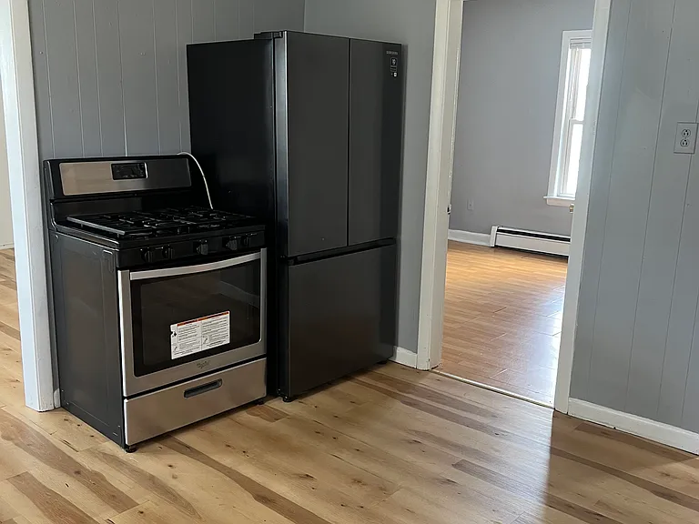 47 Joliette St #1 — Photo 10
