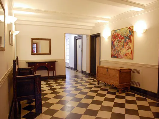 Rented by Minetta Lane Realty Corp | media 19