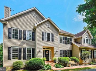 20500 Norman Pl, Leesburg, VA