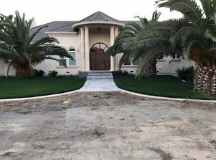 950 Apricot Ave, Patterson, CA 95363