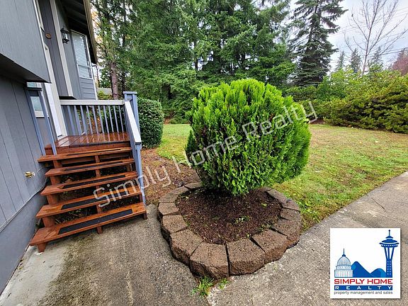 3rd image of 12810 80th Avenue Ct E