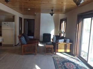 8379 Riverside Dr, Powell, OH 43065