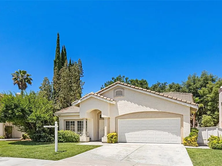 45095 Corte Carolina — Photo 1