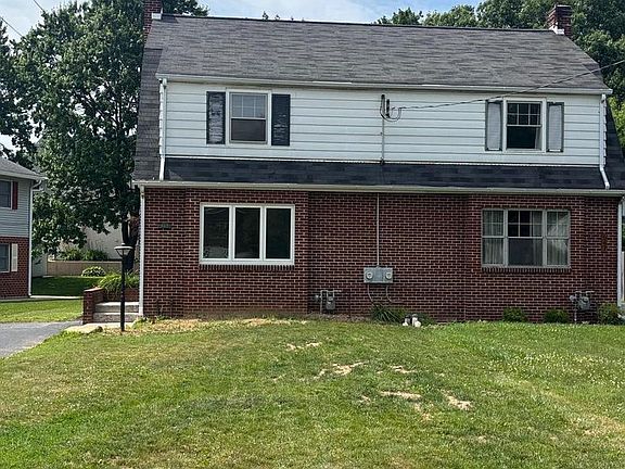 3rd image of 545 E High St