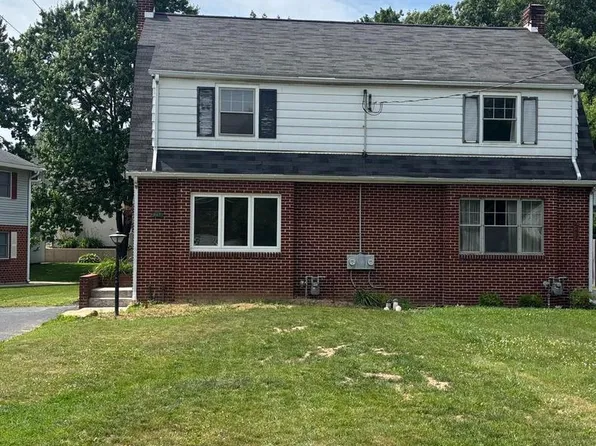545 E High St, Elizabethtown, PA 17022