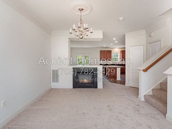 4th image of 2562 Basin View Ln