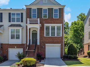 221 Balaban Cir, Woodstock, GA 30188