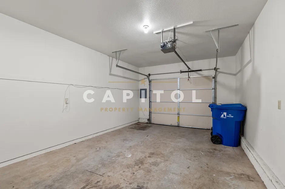 1404 5th Avenue SW - . — Photo 3