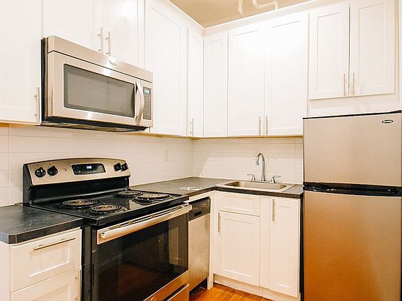 5th image of 655 W 160th St APT 1F