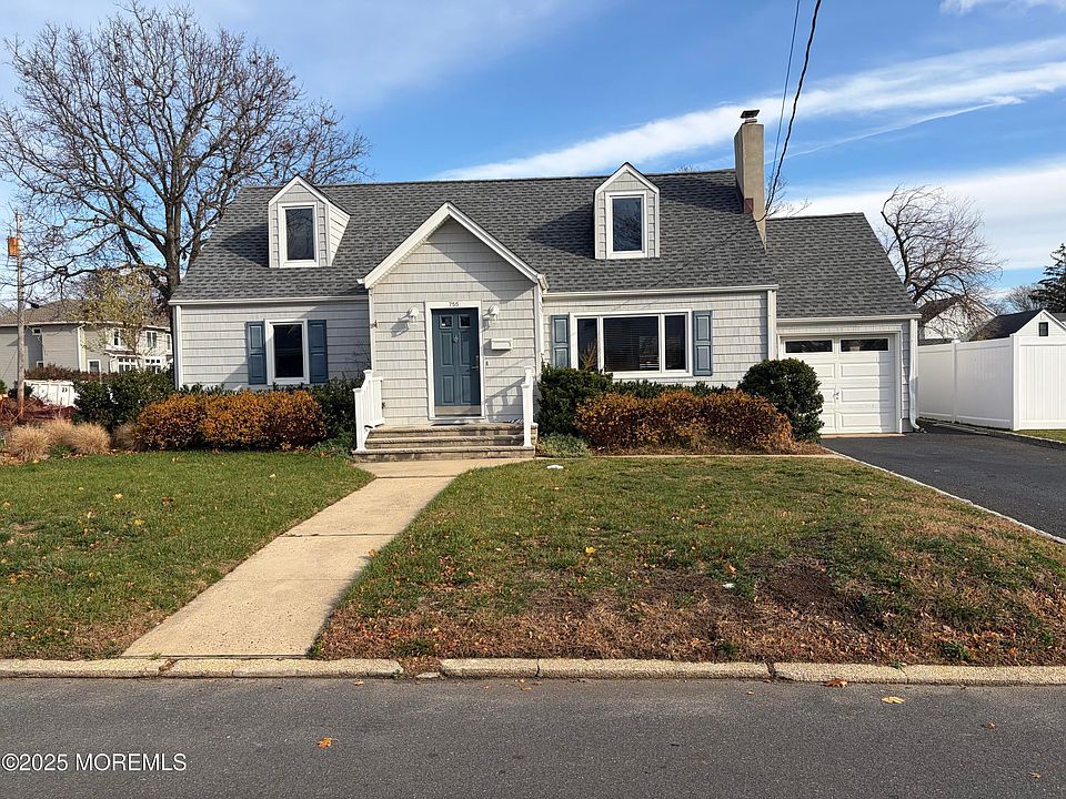1st image of 755 Van Court Ave