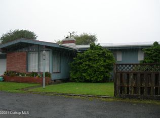 2525 Mason St, Seaside, OR 97138
