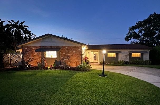1st image of 3131 Lowndes Dr